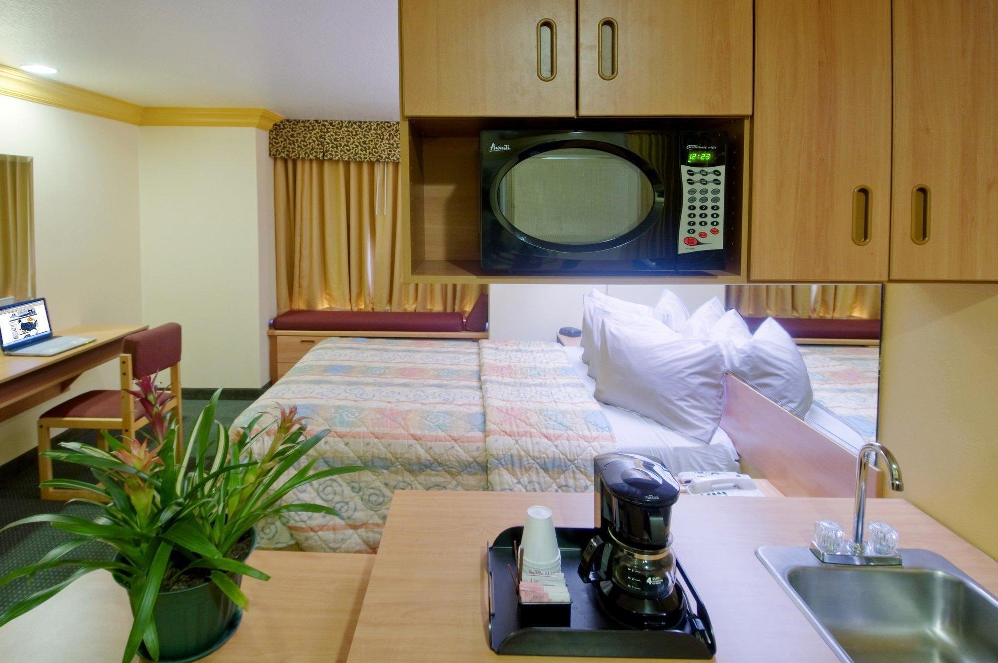 H3 Inn & Suites - Lax Airport - Los Angeles Inglewood Dış mekan fotoğraf