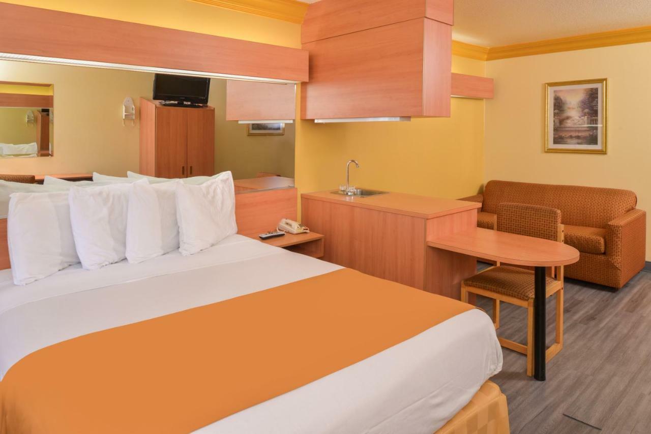 H3 Inn & Suites - Lax Airport - Los Angeles Inglewood Dış mekan fotoğraf